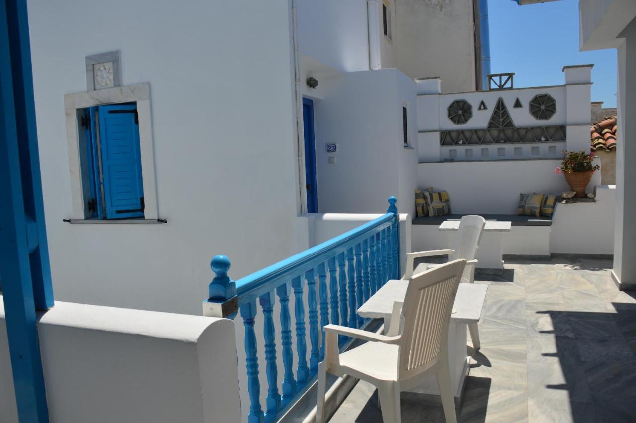 Manto Apartments Tinos Екстер'єр фото