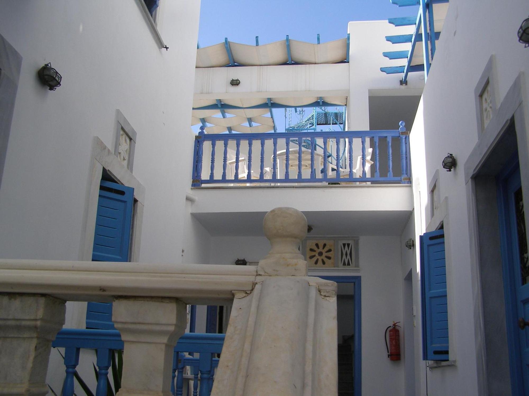 Manto Apartments Tinos Екстер'єр фото
